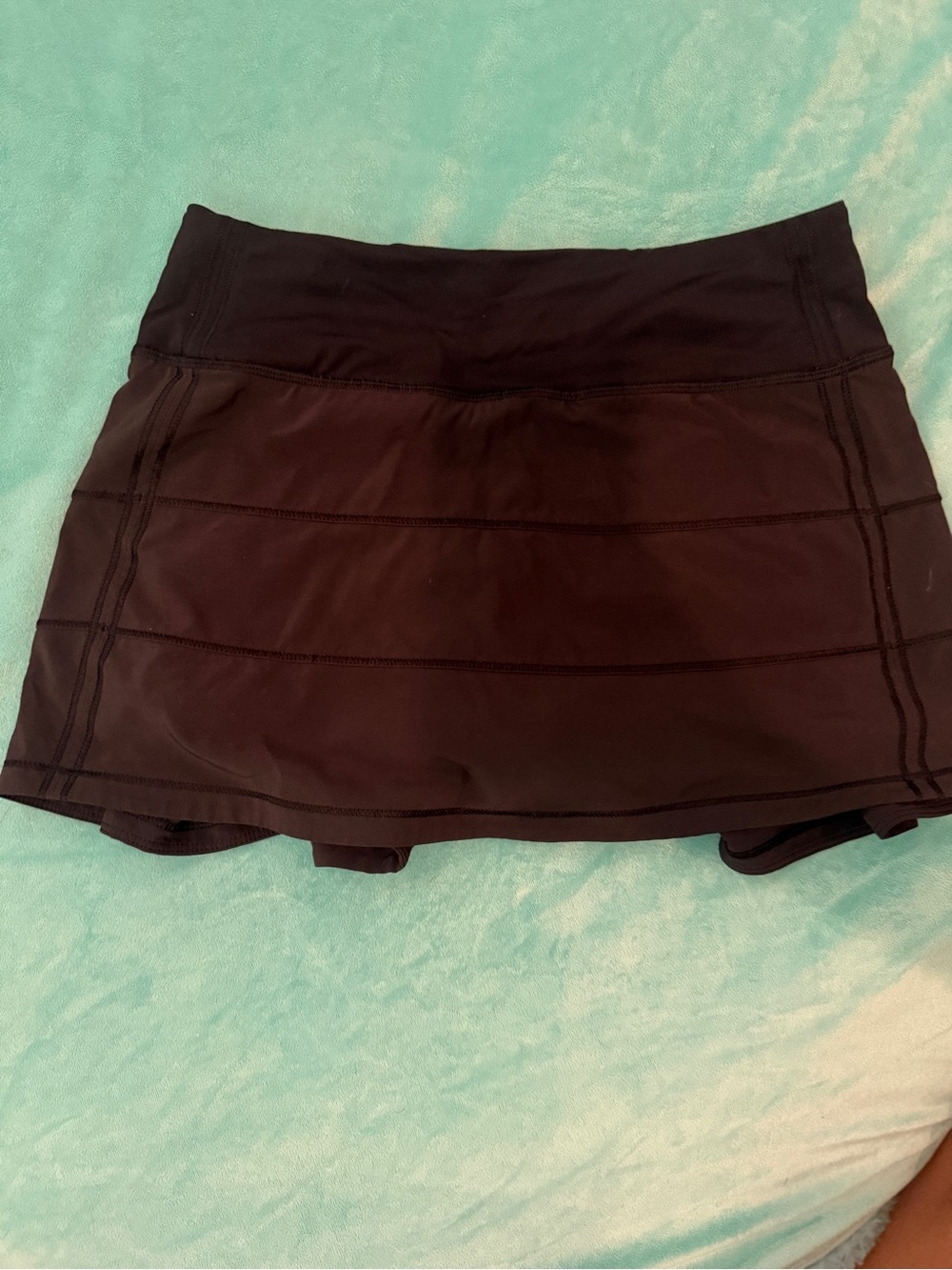 Black lululemon pace rival mini skirt